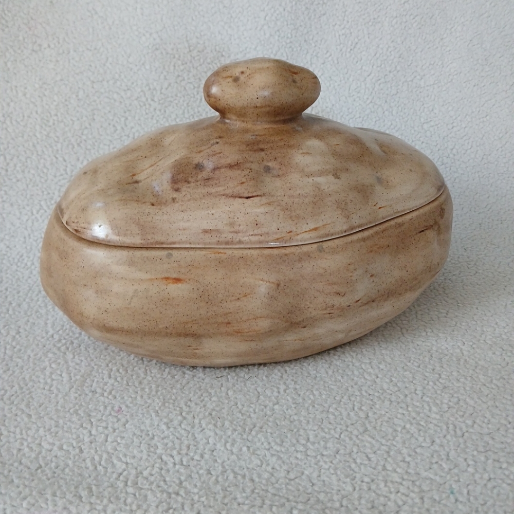 Vintage 1978 Potato Shaped Ceramic Dish With Lid